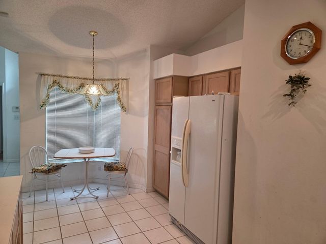 139 SARATOGA Boulevard E, Royal Palm Beach, FL 33411