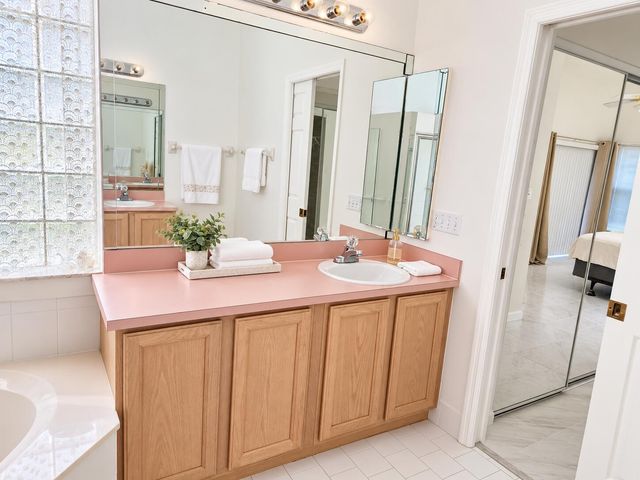 139 SARATOGA Boulevard E, Royal Palm Beach, FL 33411