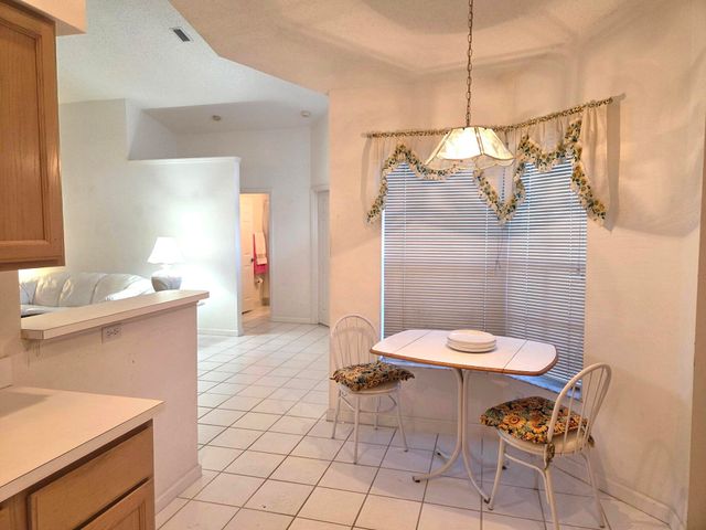 139 SARATOGA Boulevard E, Royal Palm Beach, FL 33411