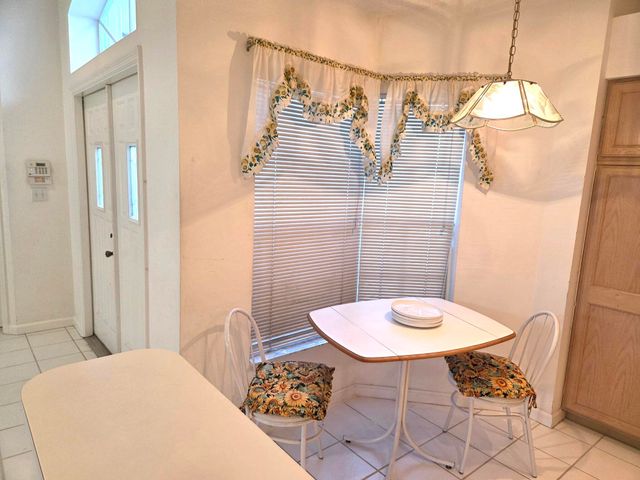 139 SARATOGA Boulevard E, Royal Palm Beach, FL 33411