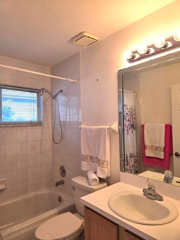 139 SARATOGA Boulevard E, Royal Palm Beach, FL 33411