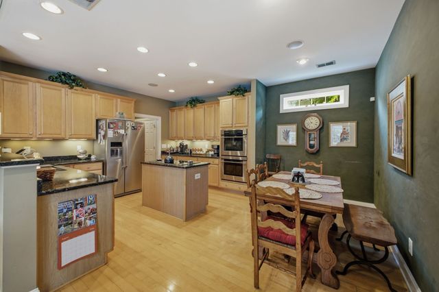 1446 Burnside Dr, Franklin, TN 37067