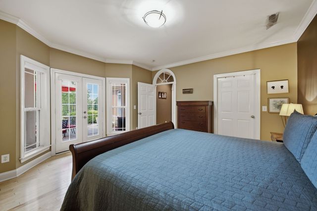 1446 Burnside Dr, Franklin, TN 37067