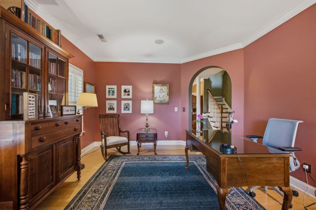 1446 Burnside Dr, Franklin, TN 37067
