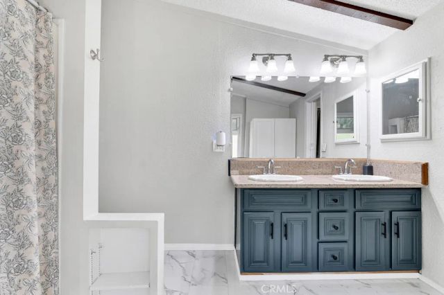 24425 Woolsey Canyon 42, West Hills, CA 91304