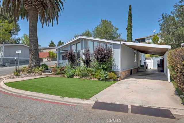 24425 Woolsey Canyon 42, West Hills, CA 91304