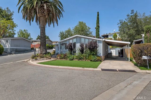 24425 Woolsey Canyon 42, West Hills, CA 91304