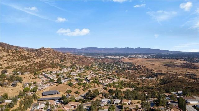 24425 Woolsey Canyon 42, West Hills, CA 91304