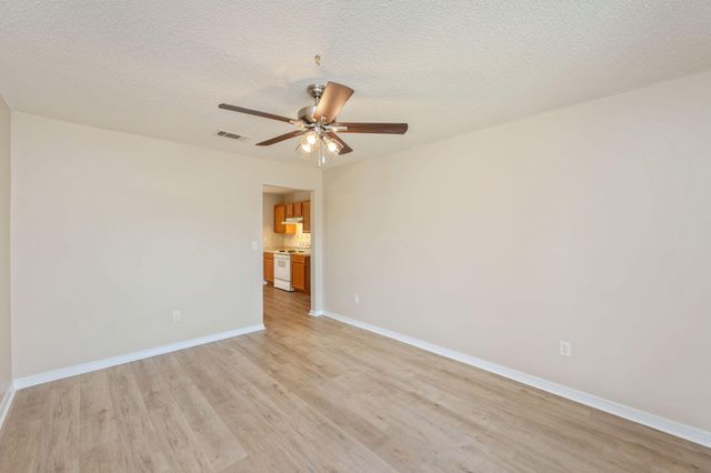 1206 Northview Drive, Crestview, FL 32536