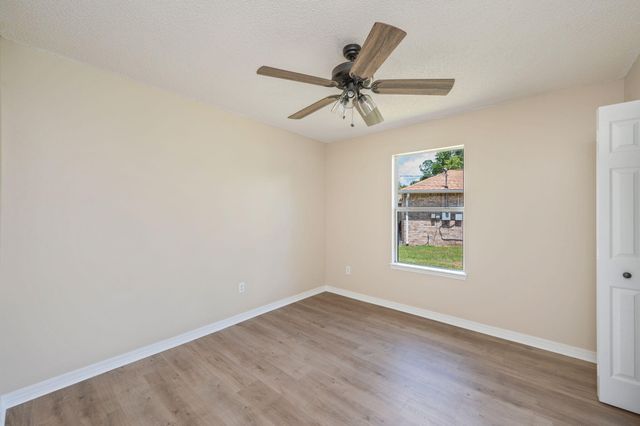 1206 Northview Drive, Crestview, FL 32536