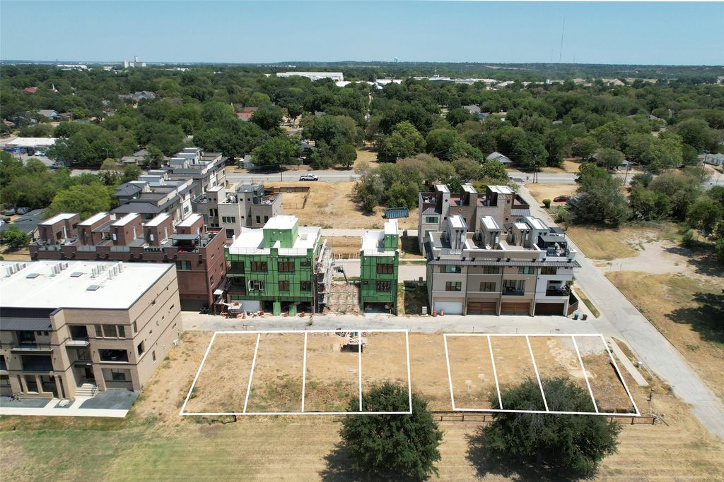424 Vista Buena Trail, Fort Worth, TX 76111 — photo 5