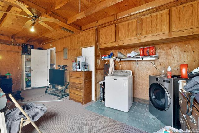 5215 Village Row, San Antonio, TX 78218