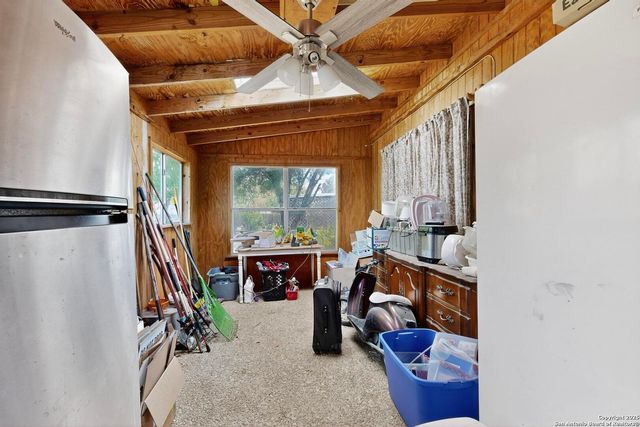 5215 Village Row, San Antonio, TX 78218