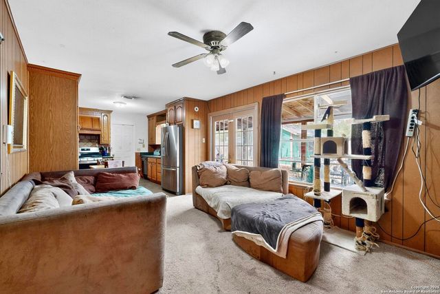 5215 Village Row, San Antonio, TX 78218