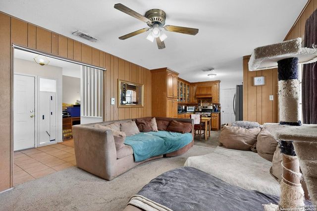 5215 Village Row, San Antonio, TX 78218