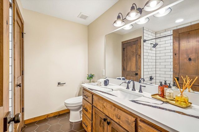 18001 Arrowhead Street NW, Andover, MN 55304