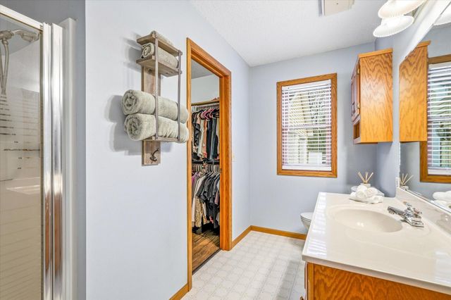 18001 Arrowhead Street NW, Andover, MN 55304