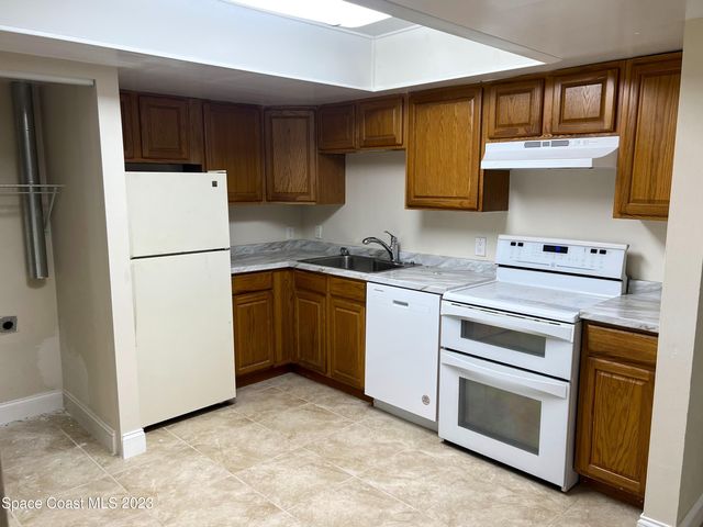 1515 Huntington Lane 324, Rockledge, FL 32955