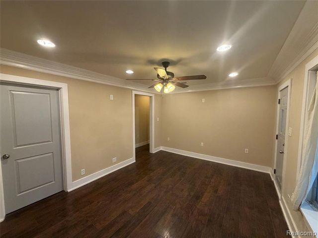 19925 Negaunee, Redford, MI 48240