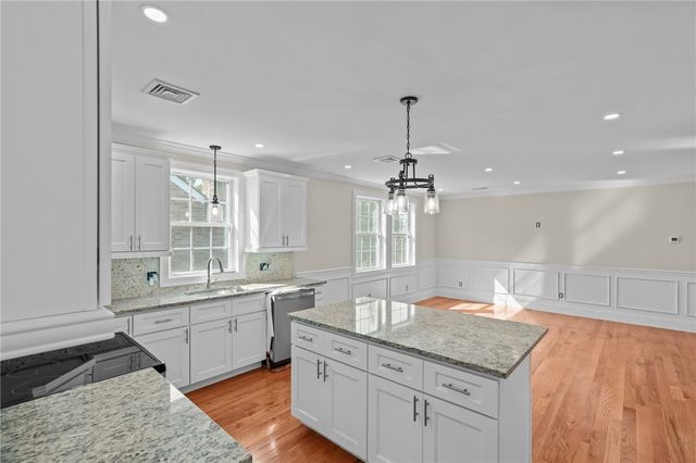 117 Sharon Street, Providence, RI 02908