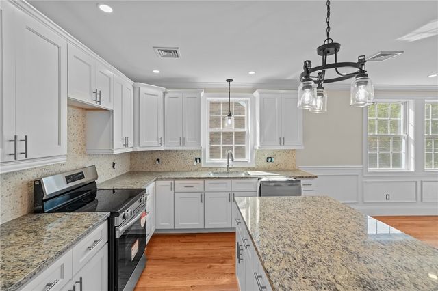 117 Sharon Street, Providence, RI 02908