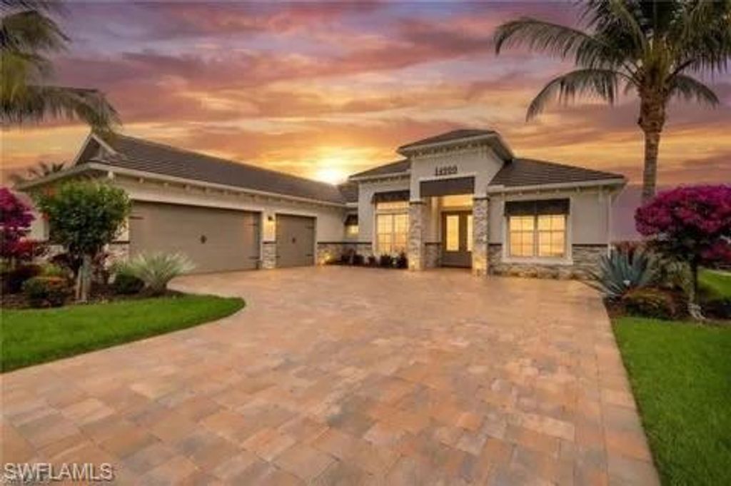 14900 Blue Bay CIR, FORT MYERS, FL 33913 — photo 2
