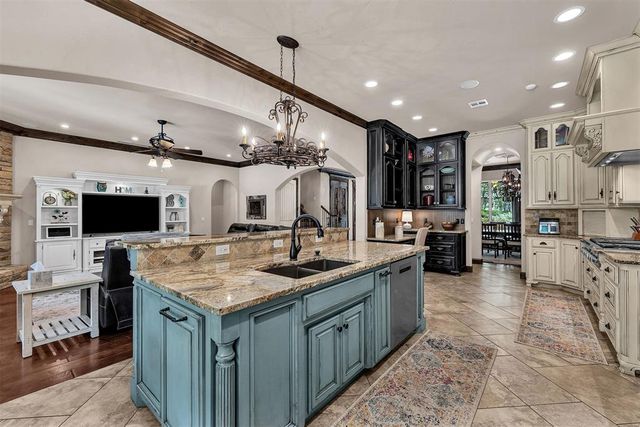 5000 Wheatley Way, Edmond, OK 73034
