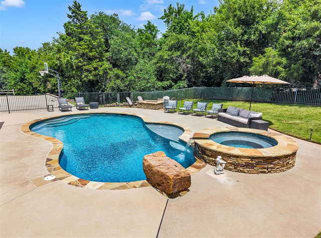 5000 Wheatley Way, Edmond, OK 73034