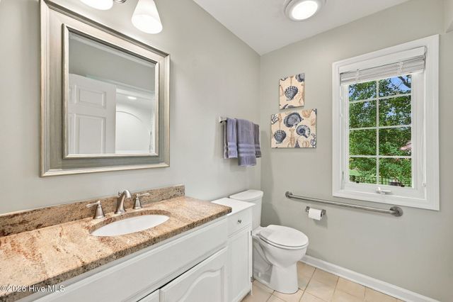 323 S Belvedere Drive, Hampstead, NC 28443