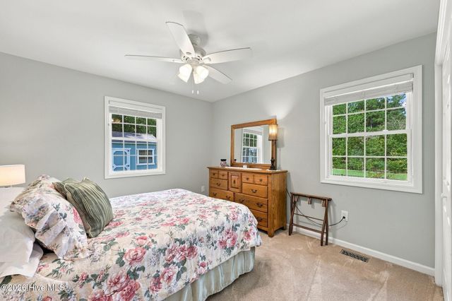 323 S Belvedere Drive, Hampstead, NC 28443