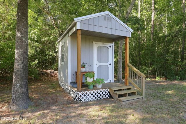 323 S Belvedere Drive, Hampstead, NC 28443