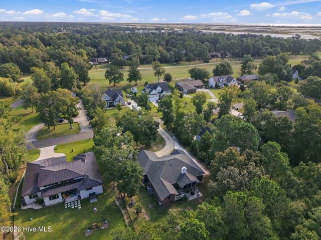 323 S Belvedere Drive, Hampstead, NC 28443