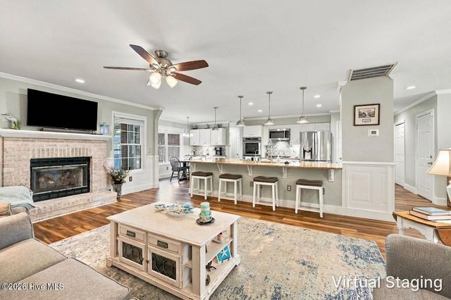 323 S Belvedere Drive, Hampstead, NC 28443