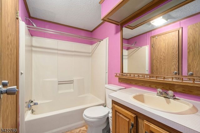 126 Armstrong Rd, Montague Twp., NJ 07827