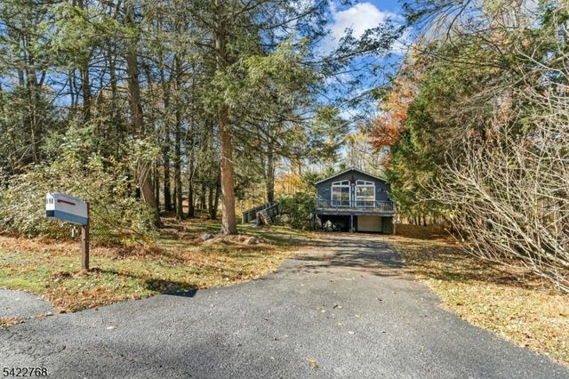 126 Armstrong Rd, Montague Twp., NJ 07827