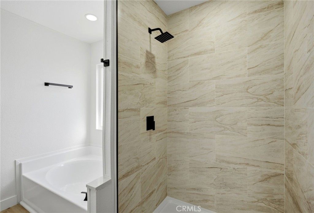 Image 25 of property listing at 28597 Whittier, Winchester, CA 92596