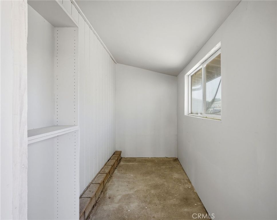 Image 28 of property listing at 28597 Whittier, Winchester, CA 92596