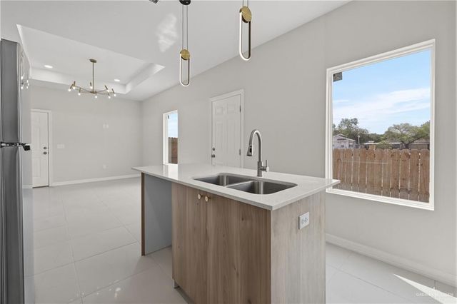 4225 Heron Avenue 13, Mcallen, TX 78504