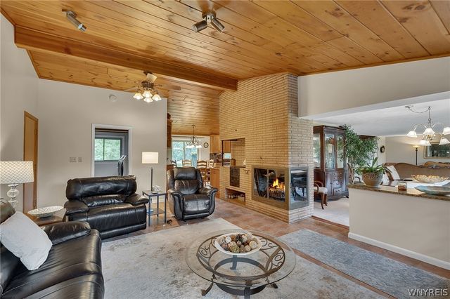 177 Brompton Road, Amherst, NY 14221
