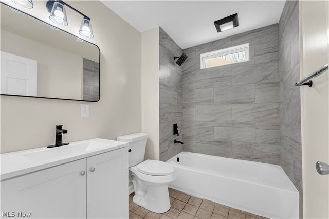 10518 Langton Avenue, Garfield Heights, OH 44125