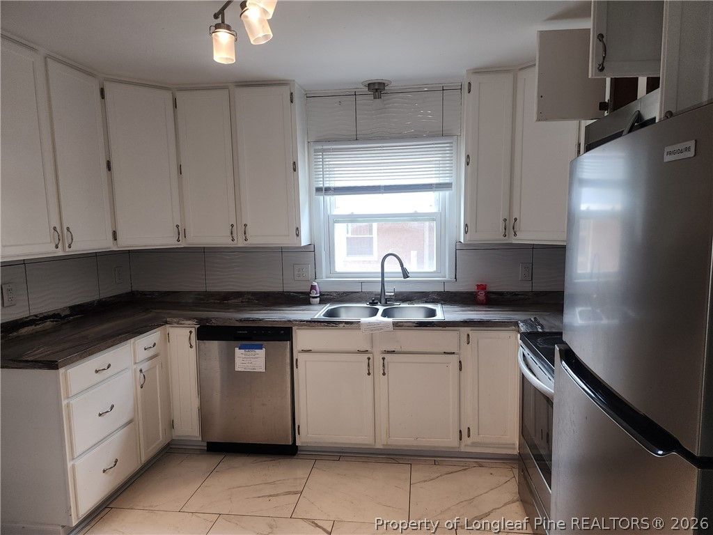 1334 Camelot Drive, Fayetteville, NC 28304 — photo 11