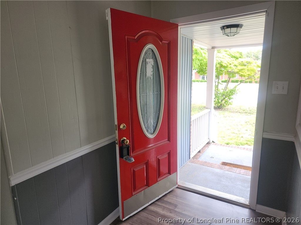 1334 Camelot Drive, Fayetteville, NC 28304 — photo 9