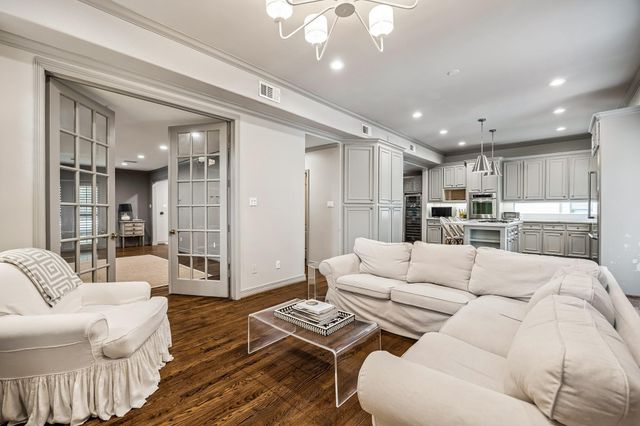 3214 Sunset Boulevard, Houston, TX 77005