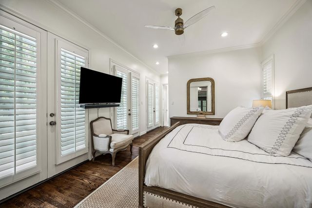 3214 Sunset Boulevard, Houston, TX 77005