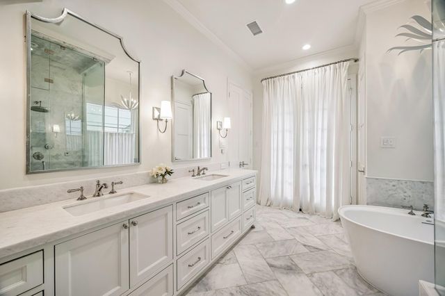 3214 Sunset Boulevard, Houston, TX 77005