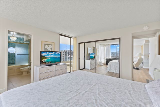 1910 Ala Moana Boulevard 37C, Honolulu, HI 96815