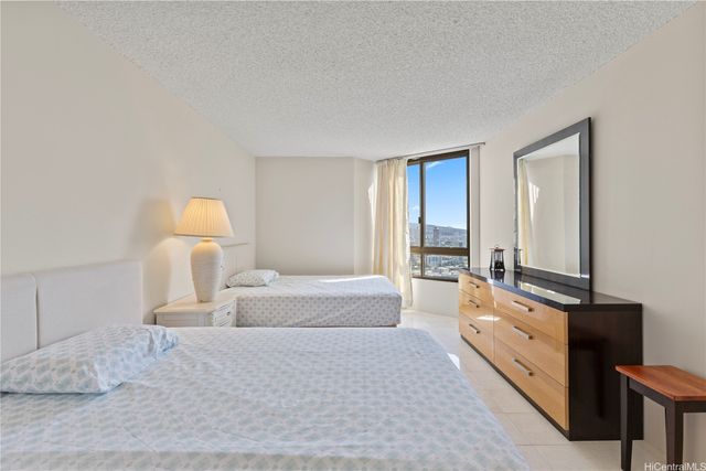 1910 Ala Moana Boulevard 37C, Honolulu, HI 96815