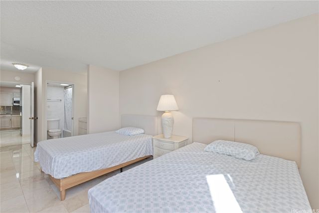 1910 Ala Moana Boulevard 37C, Honolulu, HI 96815