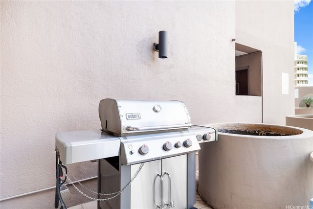 1910 Ala Moana Boulevard 37C, Honolulu, HI 96815