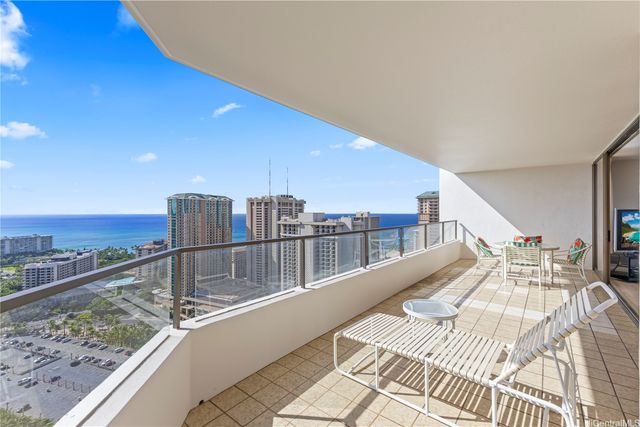 1910 Ala Moana Boulevard 37C, Honolulu, HI 96815